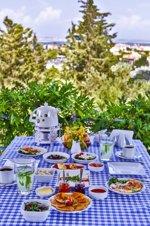 Pasalimani Hotel Çeşme Esterno foto