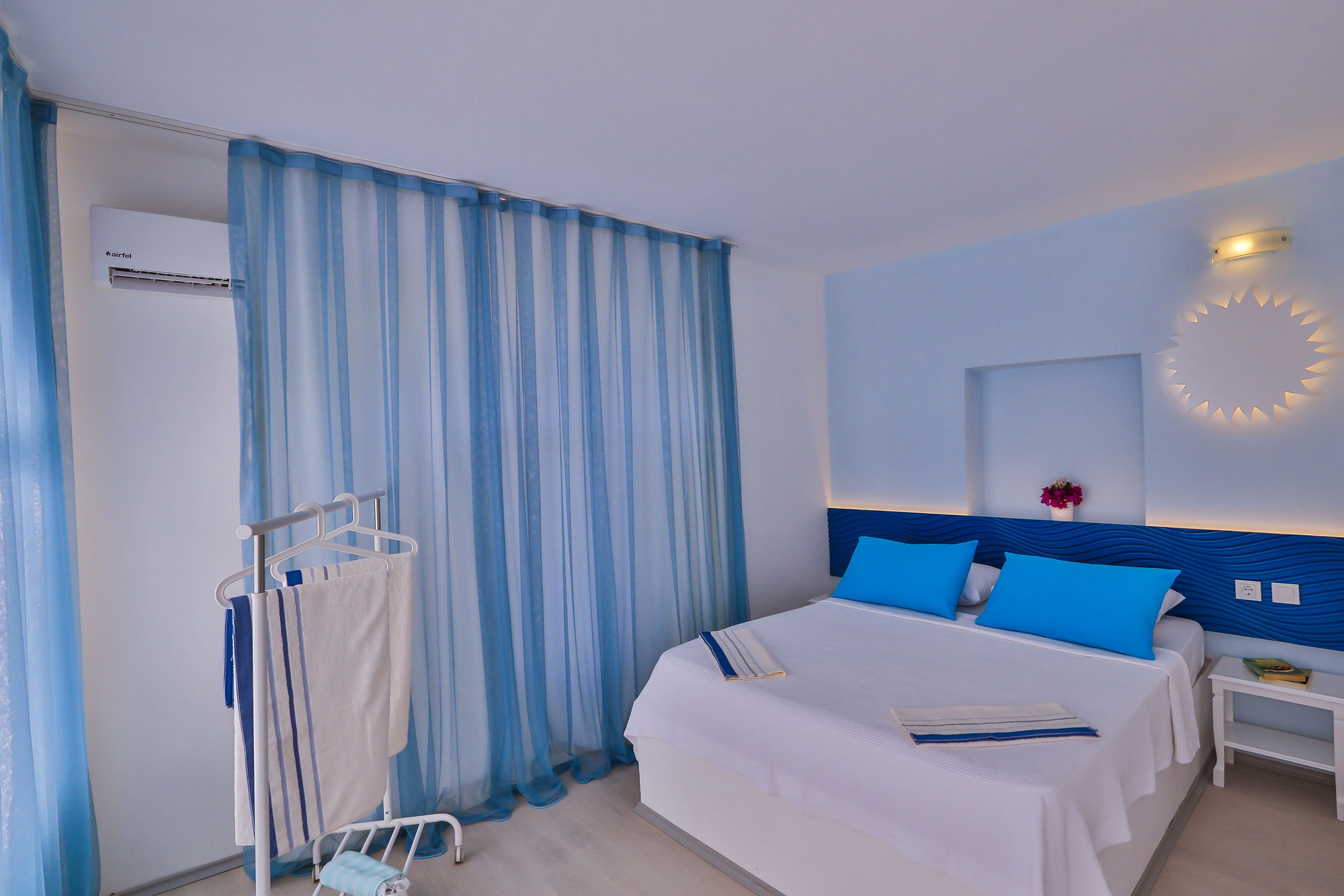 Pasalimani Hotel Çeşme Esterno foto