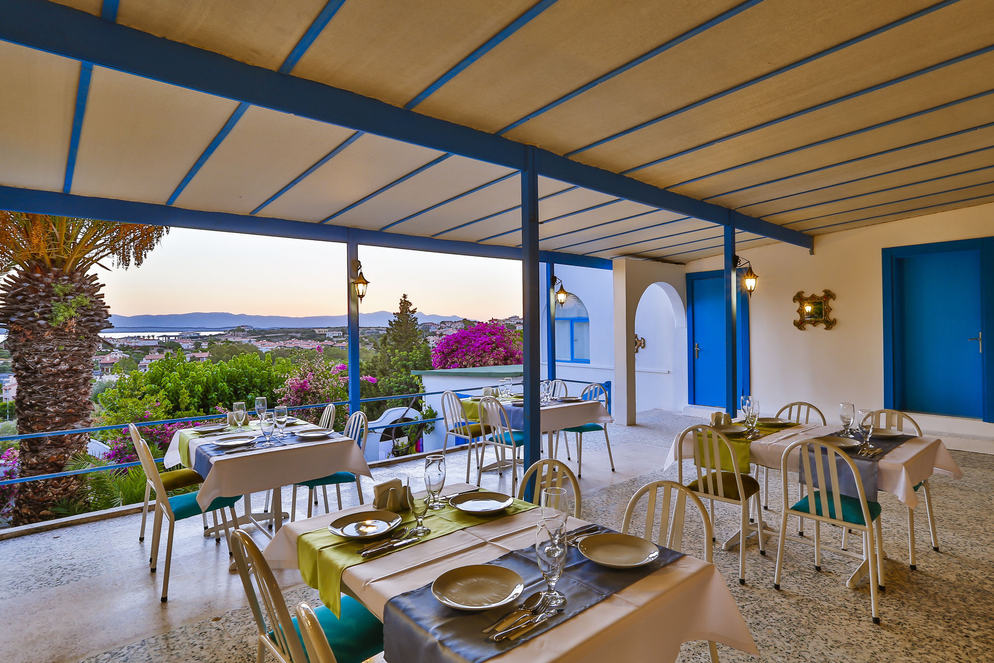 Pasalimani Hotel Çeşme Esterno foto