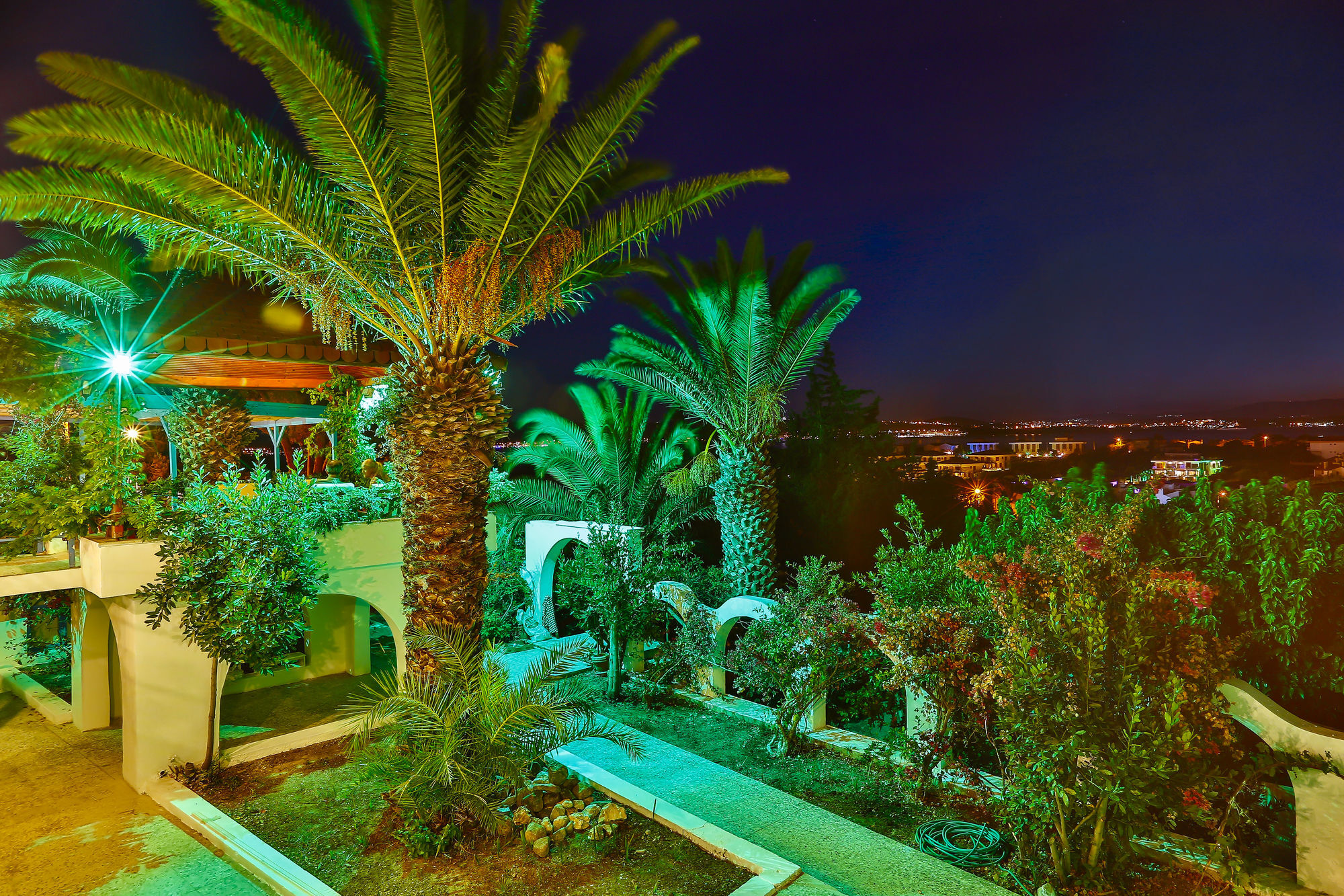 Pasalimani Hotel Çeşme Esterno foto